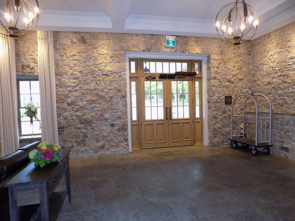 The Barracks Inn ハミルトン エクステリア 写真
